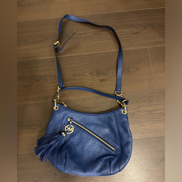 Michael Kors Sapphire Charm Tassel Shoulder Bag - Picture 1 of 7